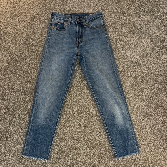 Levi's Blue Women's Jeans - Picture 1 of 8